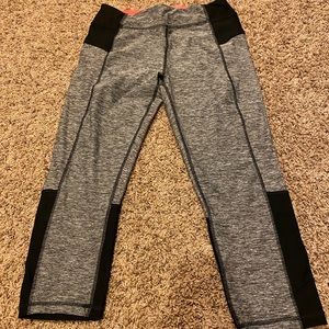 RBX legging in grey/black color. Capri style in size medium.